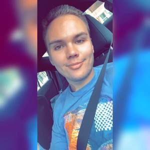 Meet your Posher, Riley